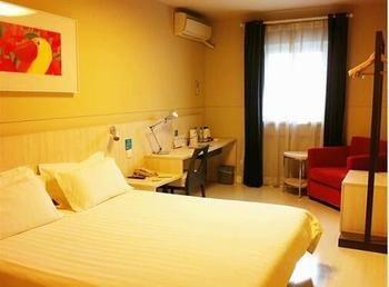 Jinjiang Binzhou Huanghe 4Th Road Hotel Exterior photo