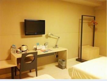 Jinjiang Binzhou Huanghe 4Th Road Hotel Exterior photo
