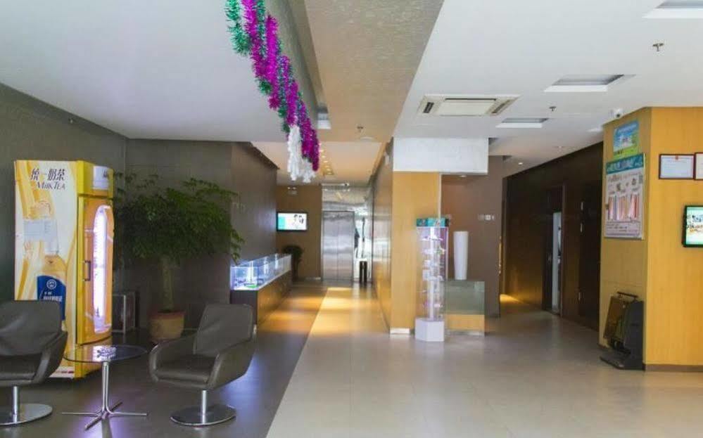 Jinjiang Binzhou Huanghe 4Th Road Hotel Exterior photo